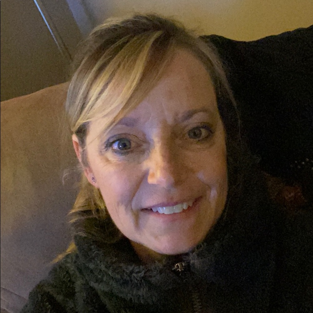 Meet your Posher, Bonita